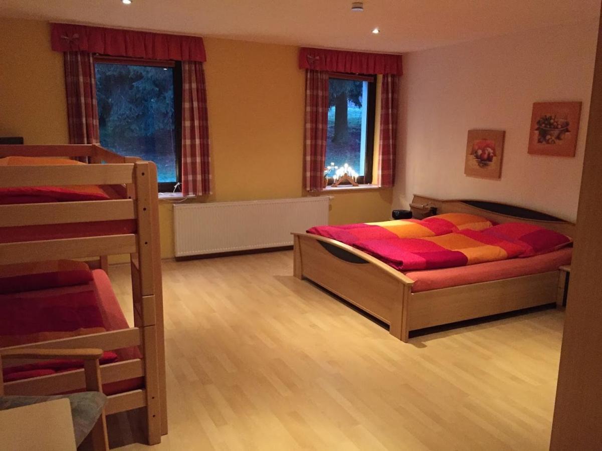 Pension Poehlbergblick Annaberg ภายนอก รูปภาพ